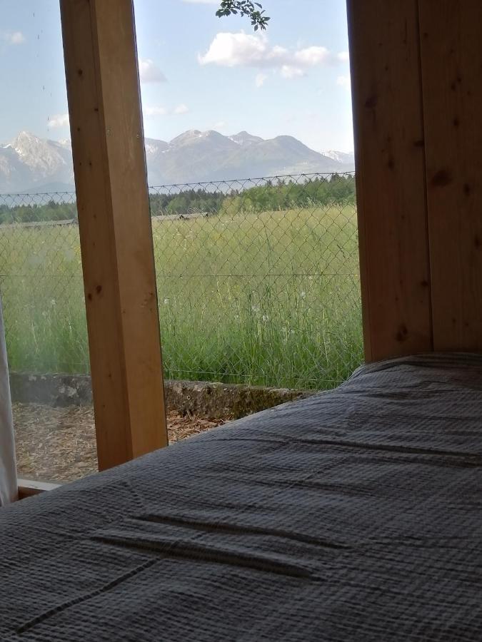 Villa Glamping With A View à Smlednik Extérieur photo